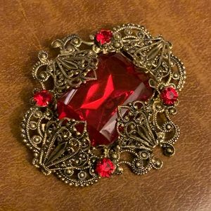 Vintage Victorian Brooch